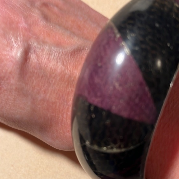 Silvertoned and purple with black bangle bracelets Lot of two - Picture 3 of 5